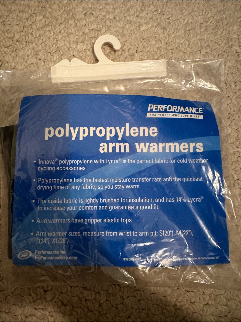 Performance Polypropylene Arm Warmers in Black size M nwt